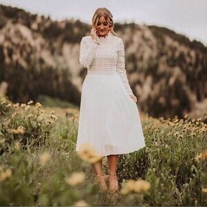 Ivy City Co Arabella Lace Pleated Skirt White Midi Dress Size XL